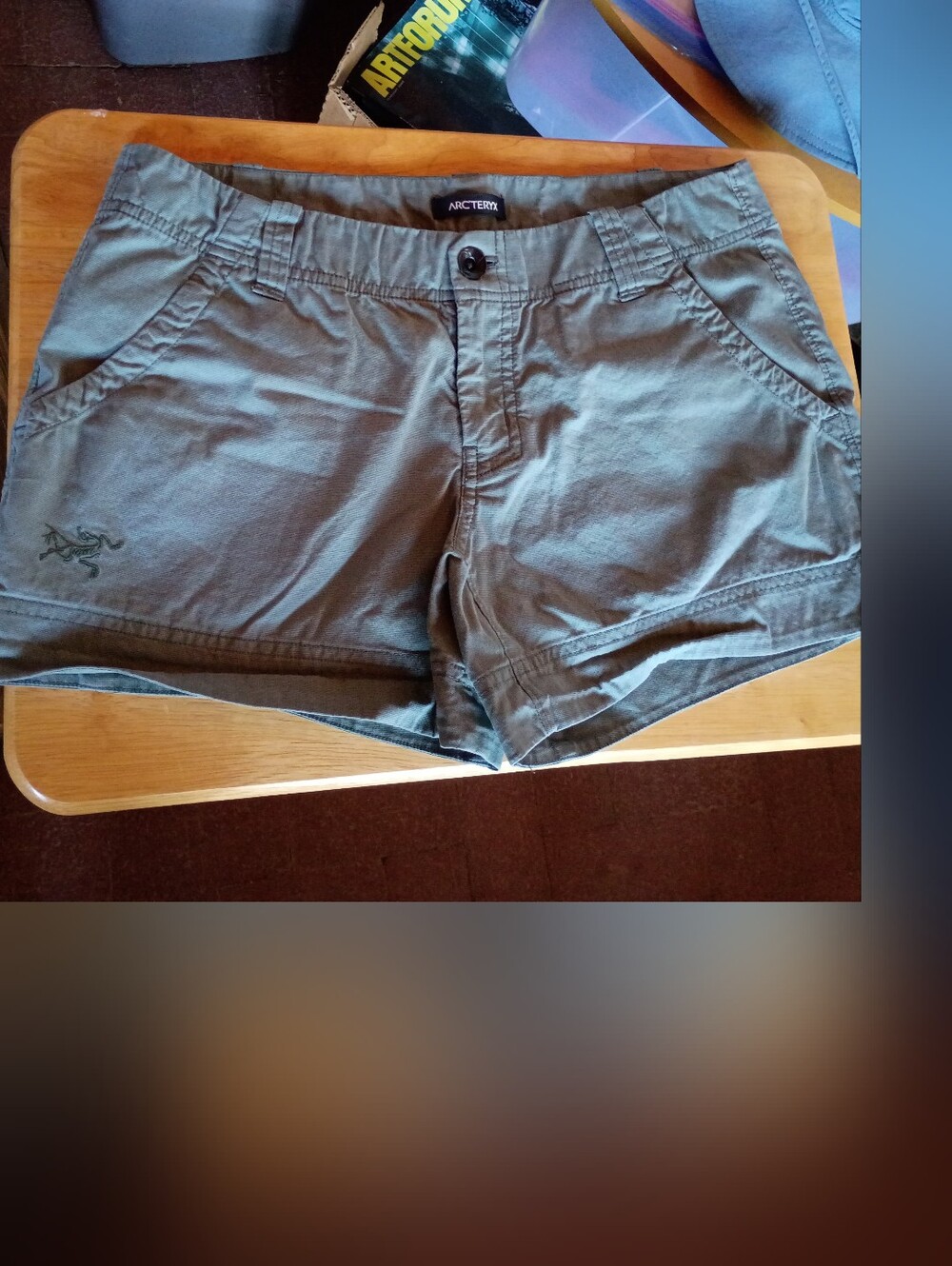 Arc'teryx Green Shorts Cotton Blend Sz. 6